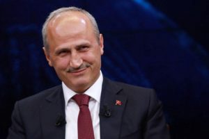 Bakan Turhan'dan havacılık hedefi