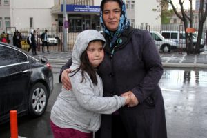 Kızı ve damadının terk ettiği torununa bakan anneanneye hapis şoku