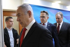Netanyahu'nun ardından 'bombardımanı arttırın' talimatı