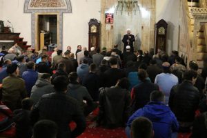Batı Balkanlar'da ilk teravih namazı kılındı