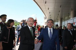"Kılı&ccedil;daroğlu &ouml;zel bir yatta Abdullah G&uuml;l ile g&ouml;r&uuml;şt&uuml;"