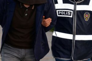 Uyuşturucu operasyonunda 1 g&ouml;zaltı