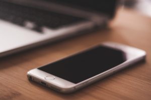 Telefonunuz artık g&uuml;neş battığında kararacak