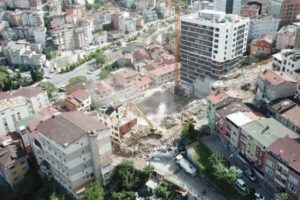 Kağıthane'de 14 binanın yıkımı tamamlandı