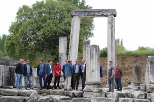 Antik d&ouml;nemin en b&uuml;y&uuml;k kutsal alanı ayağa kaldırılacak