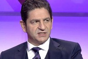 G&uuml;ntekin Onay'dan Şenol G&uuml;neş &ccedil;ıkışı