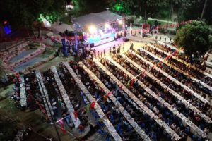 AK Parti'den belediyelere "g&ouml;n&uuml;l sofrası" &ccedil;ağrısı