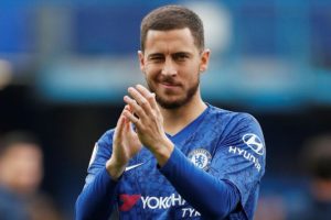 Eden Hazard, taraftarın 'Chelsea'de kal' s&ouml;z&uuml;ne bu cevabı verdi