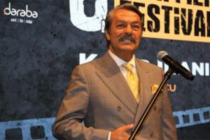 Kadir İnanır: Uygulamalı sinema eğitimi verilmeli