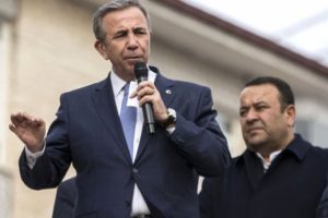 Mansur Yavaş'tan &ouml;ğrenci evleri i&ccedil;in talimat