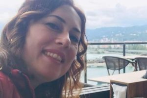 Gen&ccedil; &ouml;ğretmen hayatına son verdi