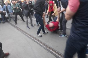 İlahiyat&ccedil;ı yazar İhsan Elia&ccedil;ık'ın da aralarında yer aldığı 8 kişi serbest