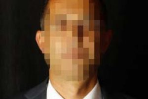 Akademisyenin '&ccedil;ırıl&ccedil;ıplak soyulup arama yapıldığı' iddiası yargıya taşındı