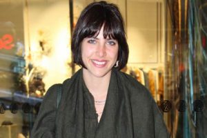 Zehra &Ccedil;ilingiroğlu siyahlar i&ccedil;inde