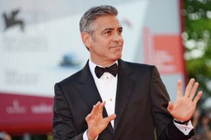 George Clooney'den Brunei'ye y&ouml;nelik 'baskıya devam' mesajı