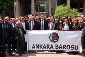 Ankara Barosu'ndan YSK'nın İstanbul kararına tepki