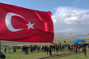 Furkan, g&ouml;zyaşlarıyla son yolculuğuna uğurlandı