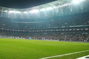 Beşiktaş, Sural'ın ismini bir ma&ccedil;lığına trib&uuml;ne verdi