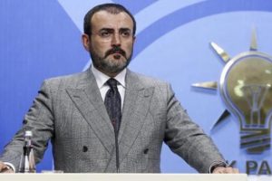 AK Parti Genel Başkan Yardımcısı &Uuml;nal'dan &ccedil;ağrı: Hukuka saygı duyun