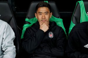 Kagawa kul&uuml;beye mahkum oldu