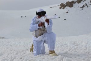 3 bin 100 rakımlı &uuml;s b&ouml;lgesinde vatan savunması