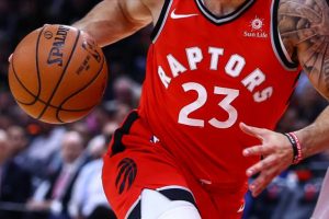 Raptors'tan farklı galibiyet