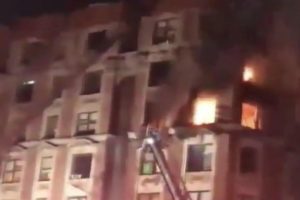 New York'ta yangın! 6 kişi hayatını kaybetti