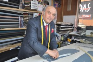 59 yıldır mesleğini ayakta tutmaya &ccedil;alışıyor