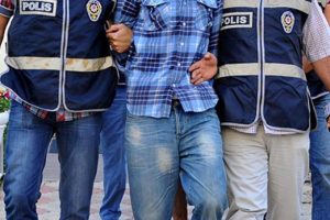 Isparta merkezli 16 ilde FET&Ouml; operasyonu: &Ccedil;ok sayıda g&ouml;zaltı var