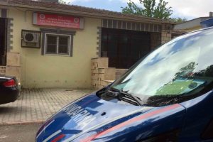 &Ccedil;ocukların oynadığı t&uuml;fekten &ccedil;ıkan sa&ccedil;mayla &ouml;ld&uuml;!