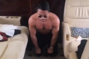 Nusret &ouml;zel u&ccedil;ağında spor yaptı!