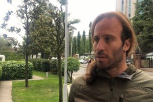 Yarış sırasında yaptığı b&uuml;y&uuml;k tepki &ccedil;ekmişti... "Her sporcunun başına gelebilir"