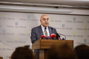 İYİ Partili Pa&ccedil;acı: YSK, sivil darbe yapmıştır