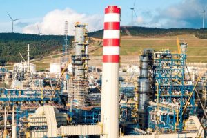 D&uuml;nya petrol t&uuml;ketimiyle tarihi rekor kırdı