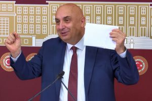 CHP'li &Ouml;zko&ccedil;: 6 Mayıs kara bir g&uuml;n olarak tarihe ge&ccedil;ecektir