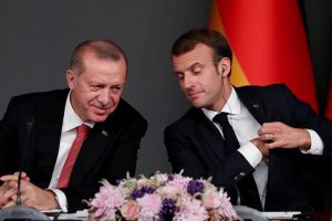 'Erdoğan, Fransa'da T&uuml;rk liseleri a&ccedil;mak istiyor' iddiası