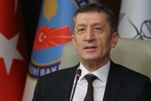 Bakan Sel&ccedil;uk: 92 bin 165 &ouml;ğretmen a&ccedil;ığı var