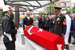 Gelibolulu Kore gazisi son yolculuğuna uğurlandı