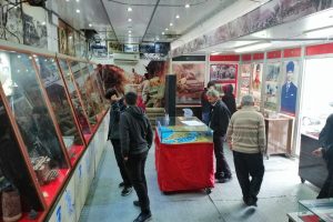 &Ccedil;anakkale Gezici M&uuml;ze Tırı Kargılılarla buluştu
