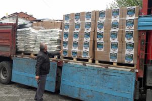 İstanbul Eflaniler Derneği 285 aileye ramazan kumanyası dağıttı