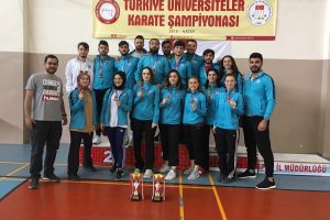 Bartın &Uuml;niversitesi'nden karatede b&uuml;y&uuml;k başarı