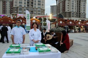 Başakşehir'de engelli ve ihtiya&ccedil; sahiplerine iftariyelik