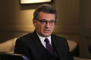 KKTC Başbakanı Erh&uuml;rman istifasını Cumhurbaşkanı Akıncı'ya sundu