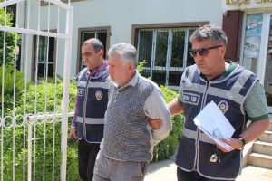 Cinsel istismara uğrayan kız &ccedil;ocuğu, kilitlendiği iş yerinden kurtarıldı