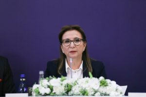 Ticaret Bakanı Pekcan: "U&ccedil;uşa ge&ccedil;memiz lazım"