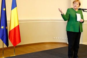 Merkel'den İran mesajı: Diplomatik &ccedil;&ouml;z&uuml;mden yanayız