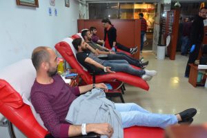 Suriyelilerden Kızılay'a kan bağışı