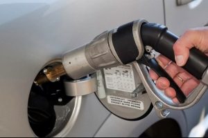 Otogazın litre satış fiyatına 8 kuruş zam geldi!