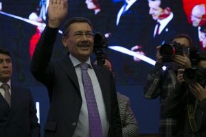Melih G&ouml;k&ccedil;ek: K&uuml;sen gelirse iş bitti