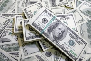 "1 milyar dolardan fazla d&ouml;viz satıldı"